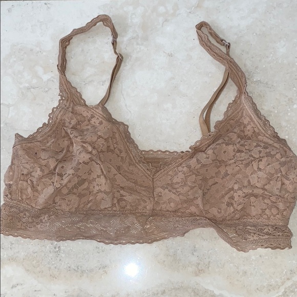 Gap Body Lace Bralettes in Nude & Charcoal- Size M - Picture 2 of 5